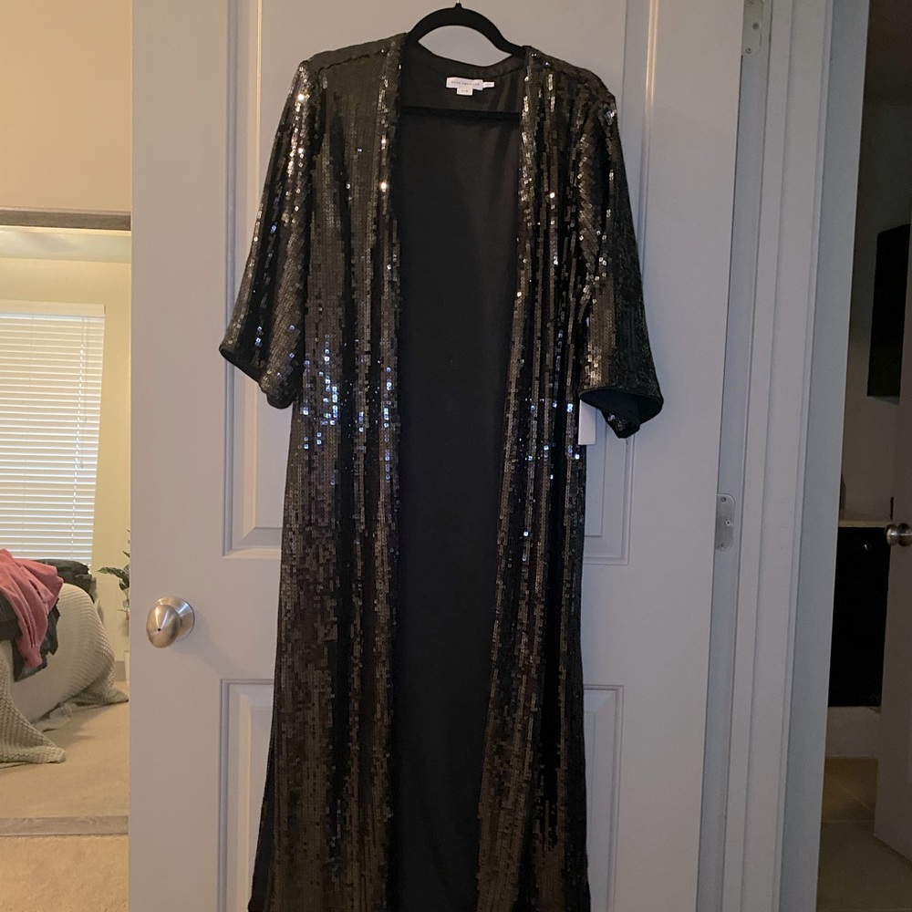 Good American sequin robe